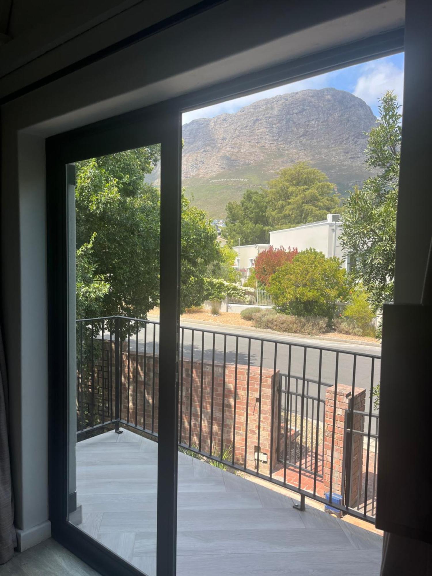 Comfortable Room With Large En Suite Bathroom Franschhoek Buitenkant foto